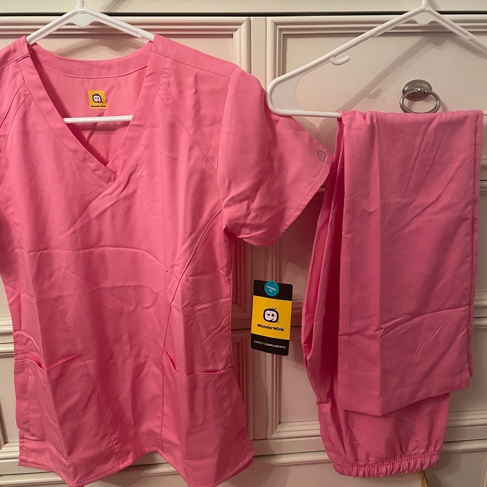 Wink Pink Scrub Set